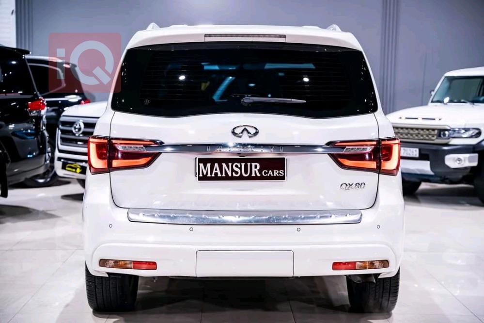 انفنتي QX80